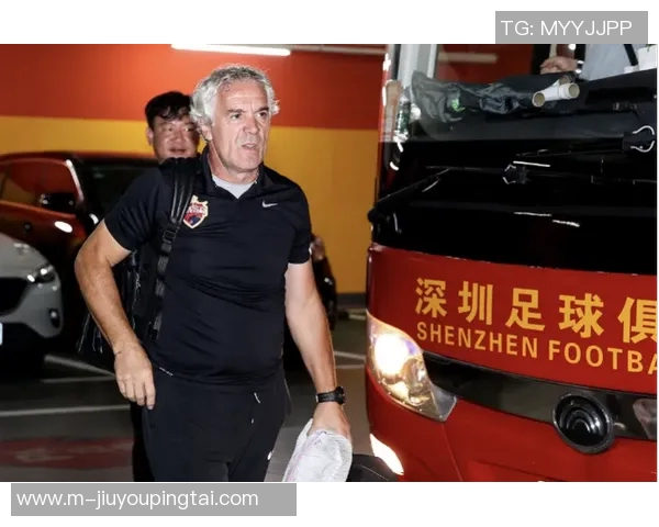 实时新闻深圳羽毛球队团队协作引发热议球员间默契与竞争的微妙平衡探讨